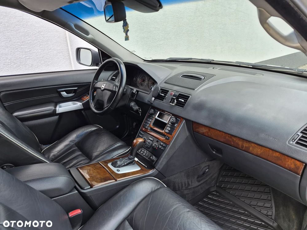 Volvo XC 90 2.4D Executive - 13