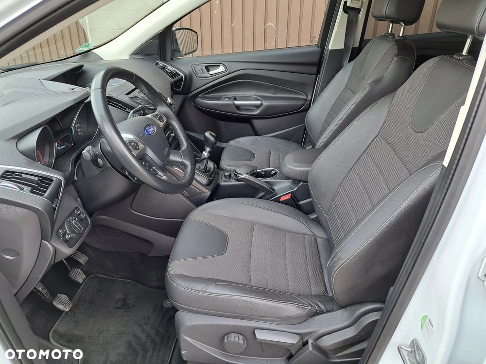 Ford Kuga 2.0 TDCi 2x4 Individual - 7