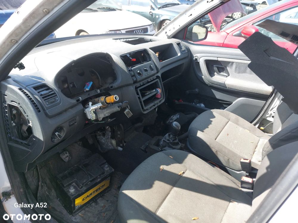 Maska SKODA FABIA 2  1,6D 14R, lampy,zderzaki,drzwi,klapa.... - 5