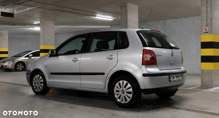 Volkswagen Polo 1.2 12V Basis - 2