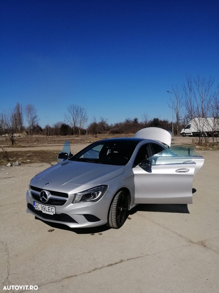 Mercedes-Benz CLA 200 CDI 7G-DCT Urban - 12