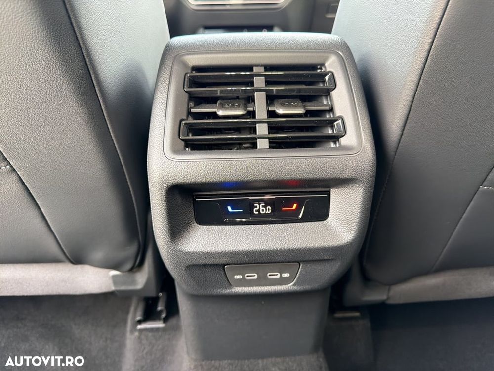 Volkswagen Tiguan 2.0 TDI DSG 4Motion Elegance - 17