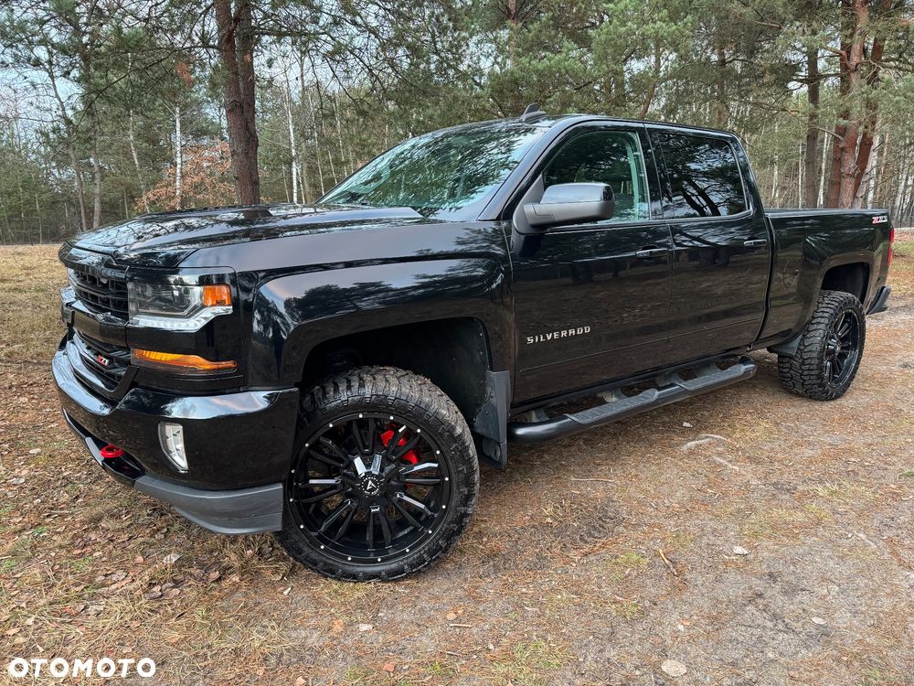 Chevrolet Silverado - 4