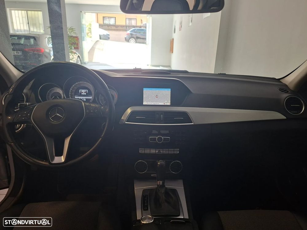 Mercedes-Benz C 220 - 21