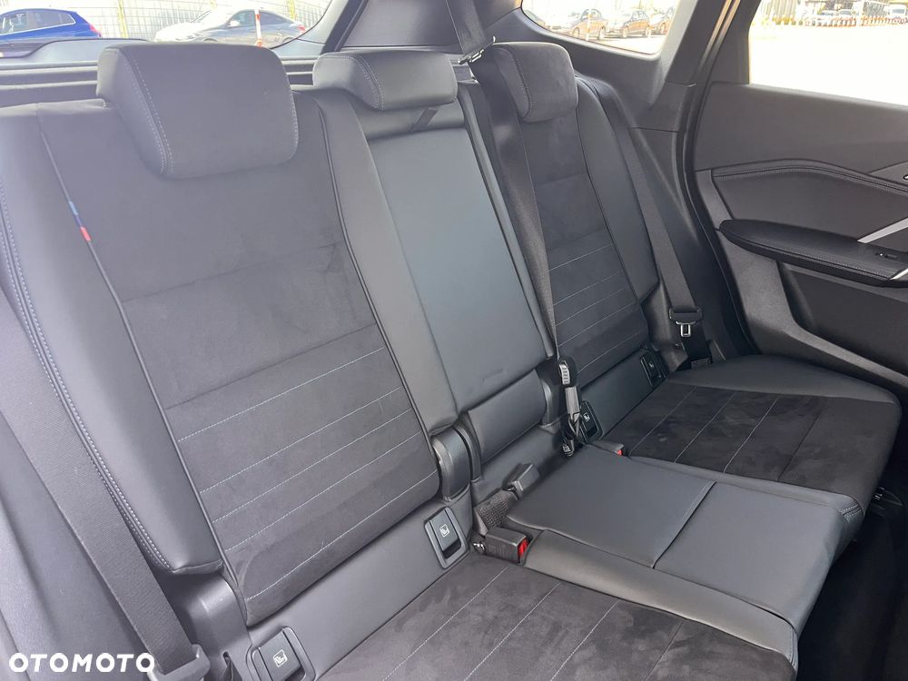 BMW X1 sDrive18i - 34