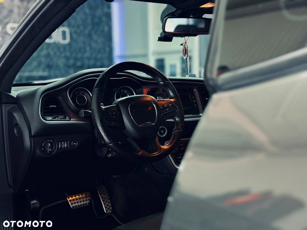 Dodge Challenger Automatik R/T Plus Shaker - 25