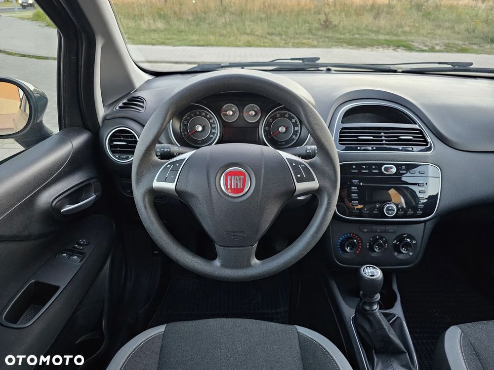 Fiat Punto 2012 ver-1-4-easy-s-s - 19