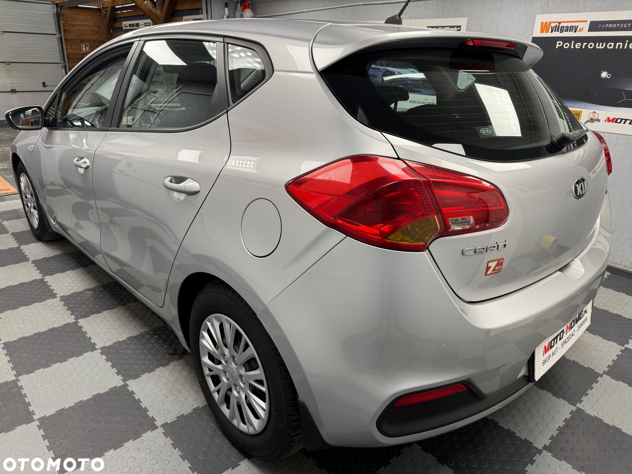 Kia Ceed - 17