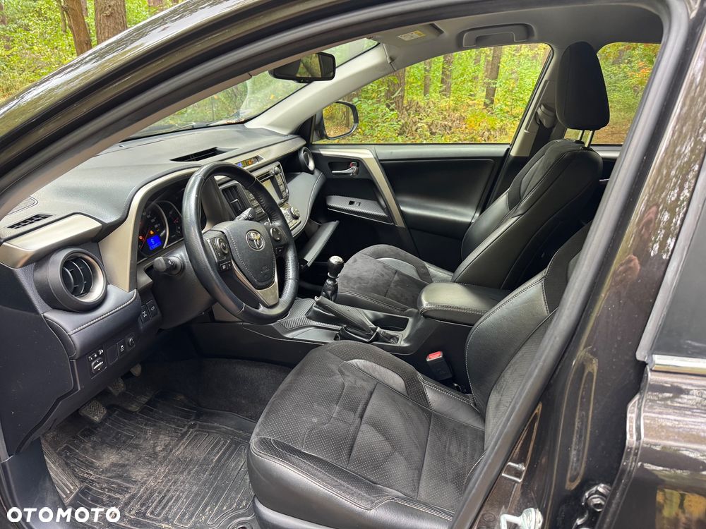 Toyota RAV4 - 27