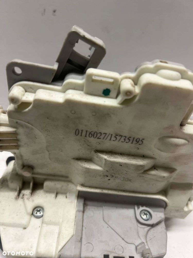 Zamek drzwi tylnych Audi A6 S6 C6 4F TYŁ LEWY - 6