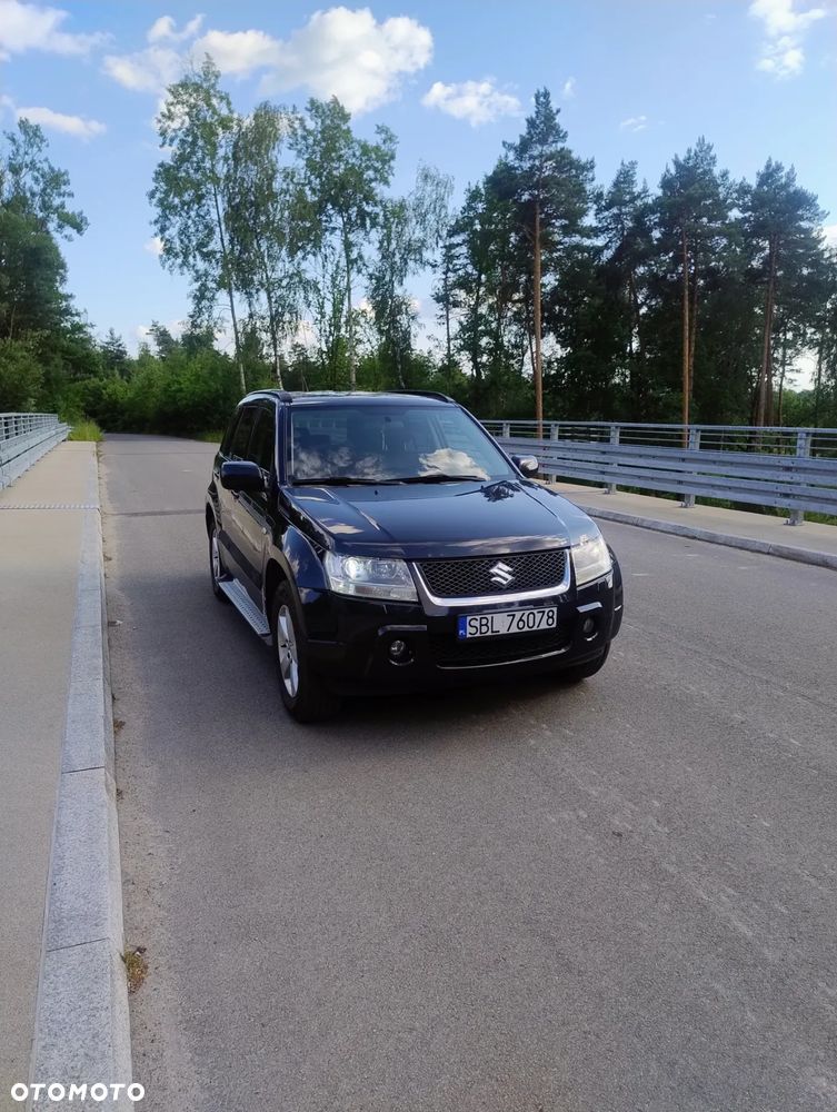 Suzuki Grand Vitara 2.0 De luxe - 7