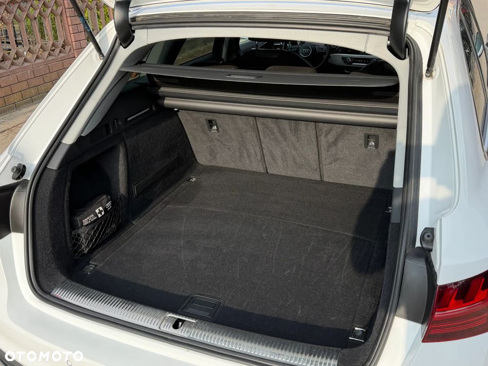Audi A4 Avant 35 TFSI S tronic - 10