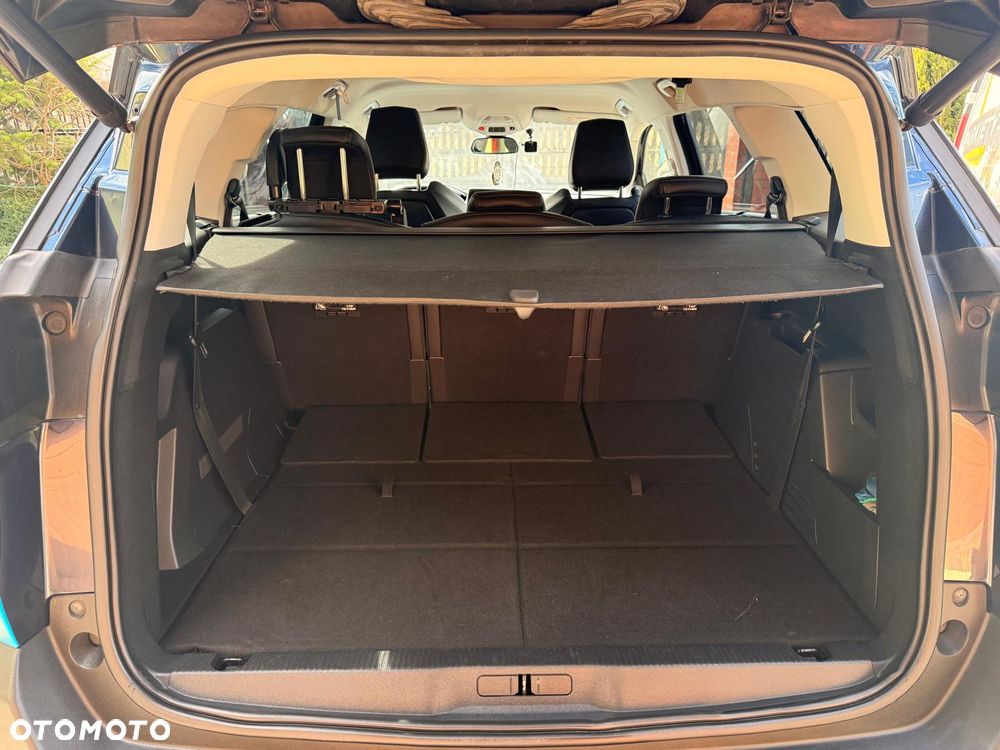 Peugeot 5008 1.6 THP Allure S&S EAT6 - 9