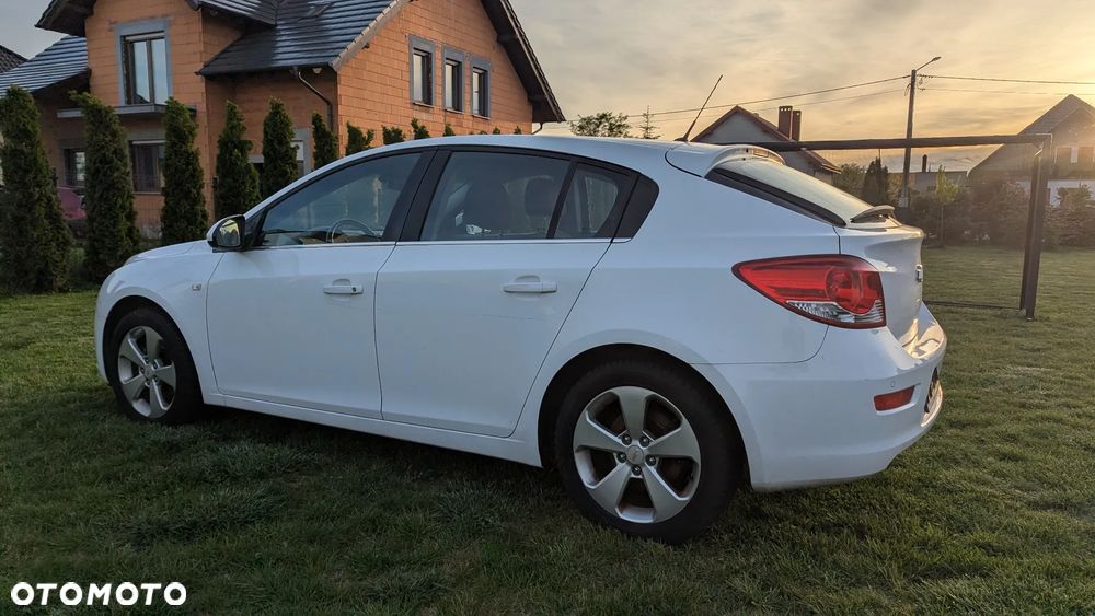 Chevrolet Cruze 1.7TD LT+ - 7