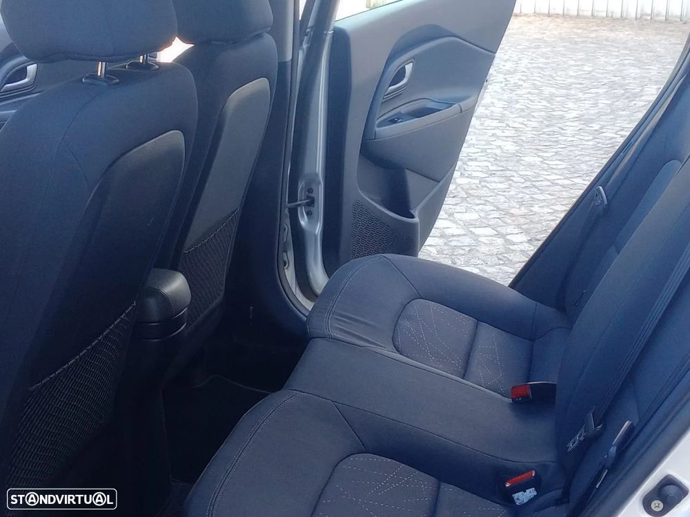 Kia Rio - 3