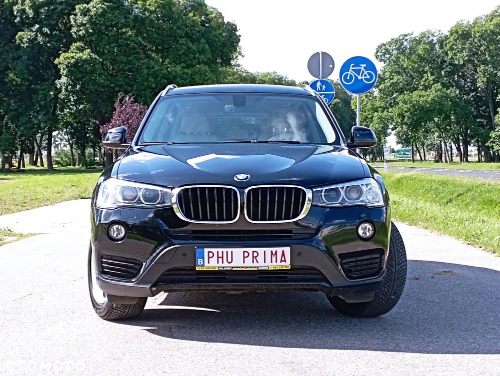 BMW X3 xDrive20i Advantage - 8