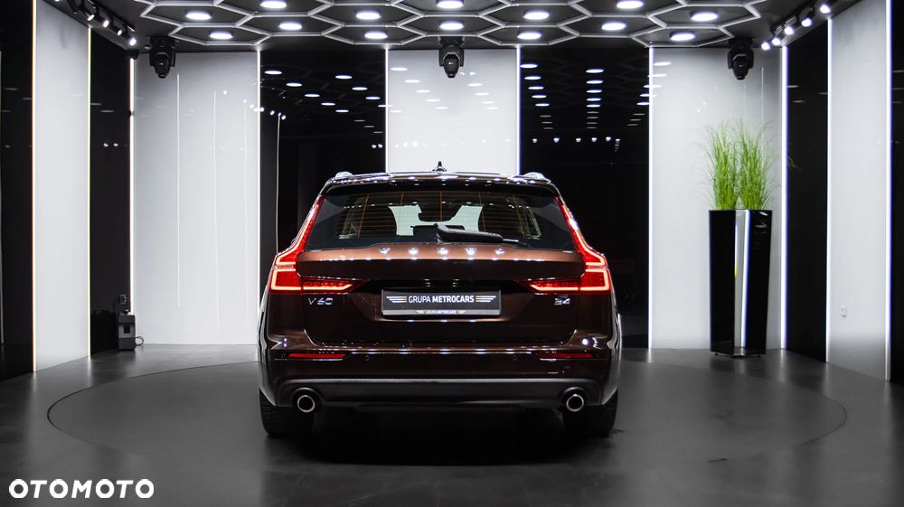 Volvo V60 B4 B Momentum Pro - 7