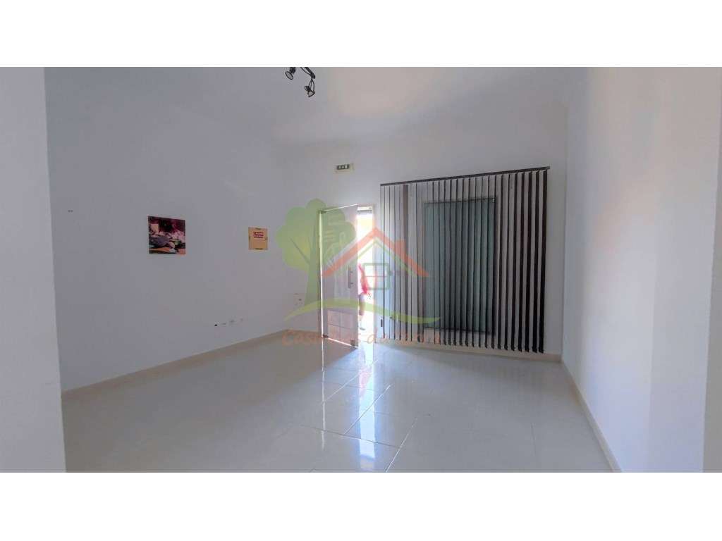 Loja Comercial no Pobral - 25 m² - Grande imagem: 2/6