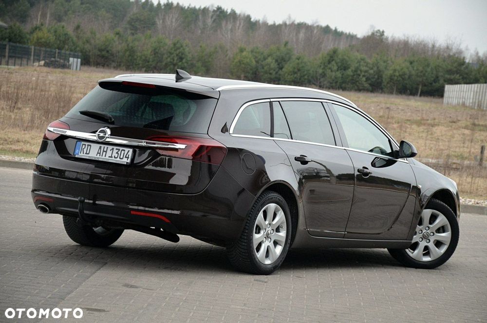 Opel Insignia - 10