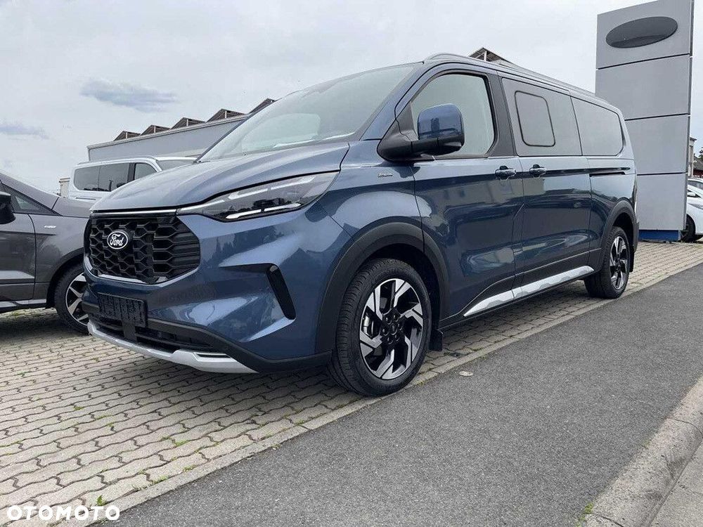 Ford Tourneo Custom - 3