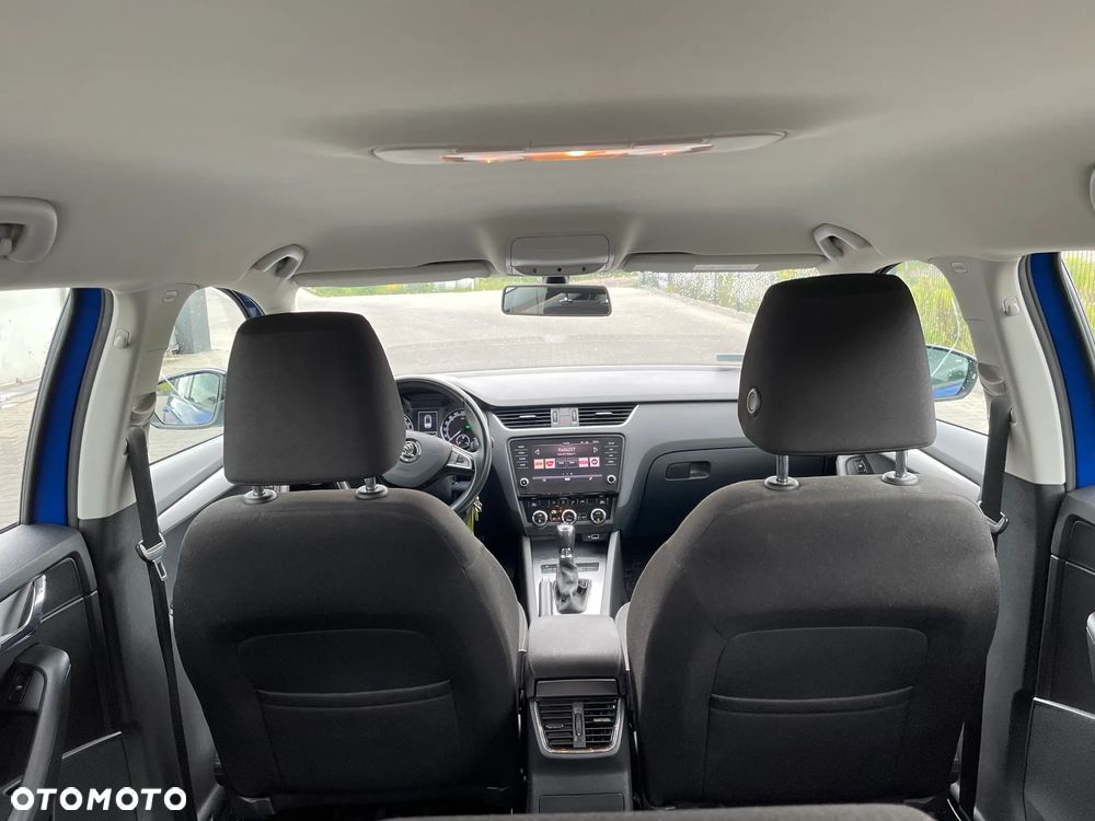 Skoda Octavia 2.0 TDI Ambition DSG - 12