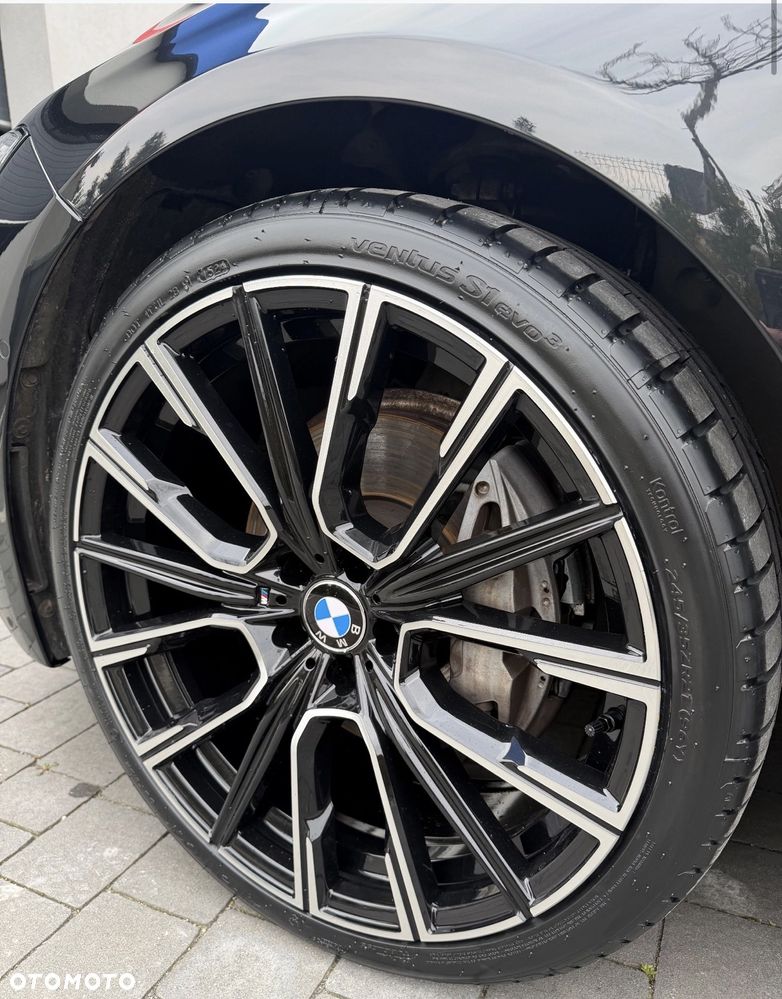 BMW Seria 7 740Li - 36