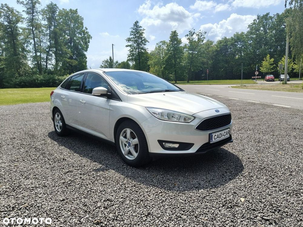 Ford Focus 1.6 Ti-VCT Ambiente - 3