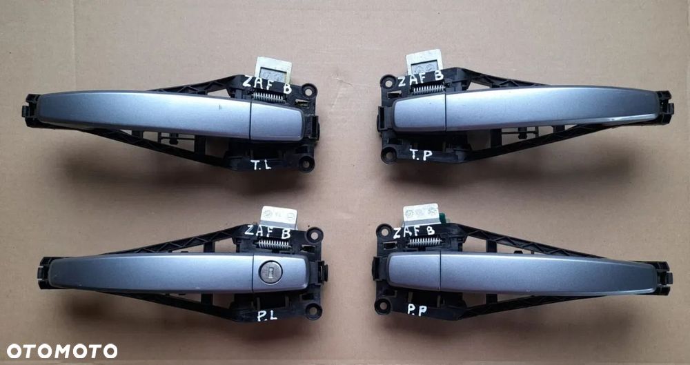 Zafira B klamka drzwi przód tył kolor: Z163 komplet Opel - 1