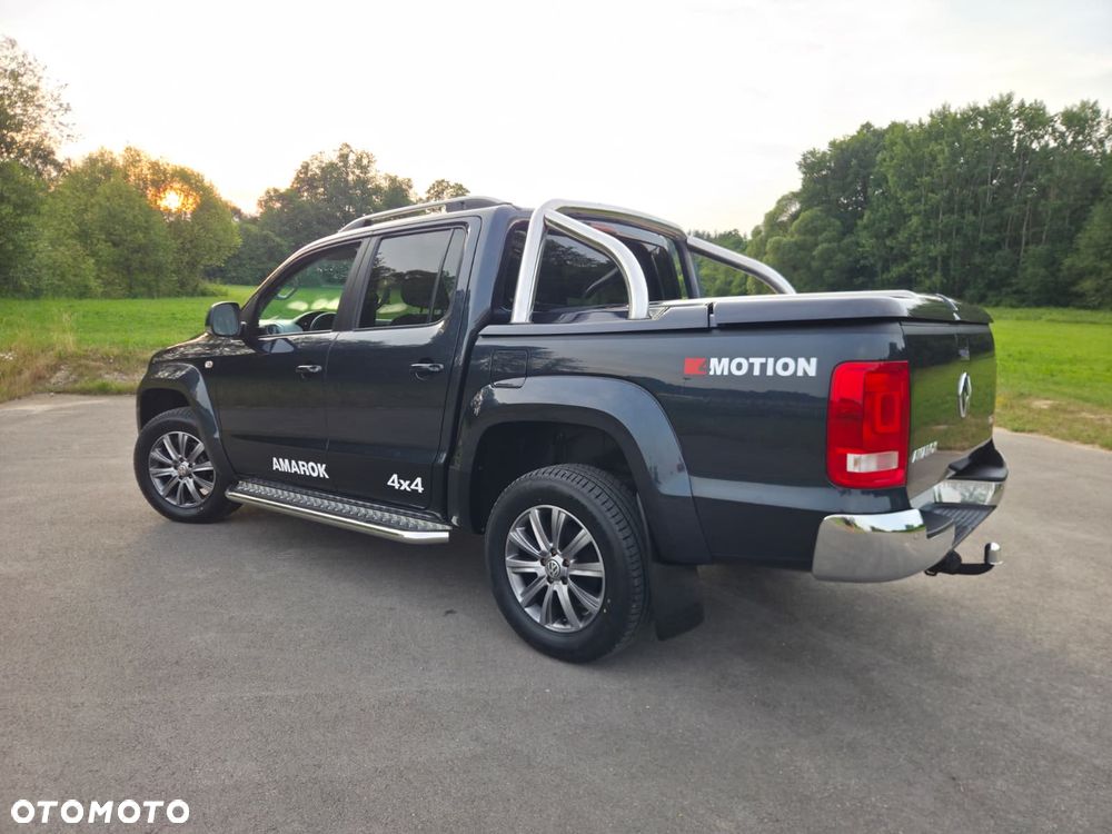 Volkswagen Amarok - 8