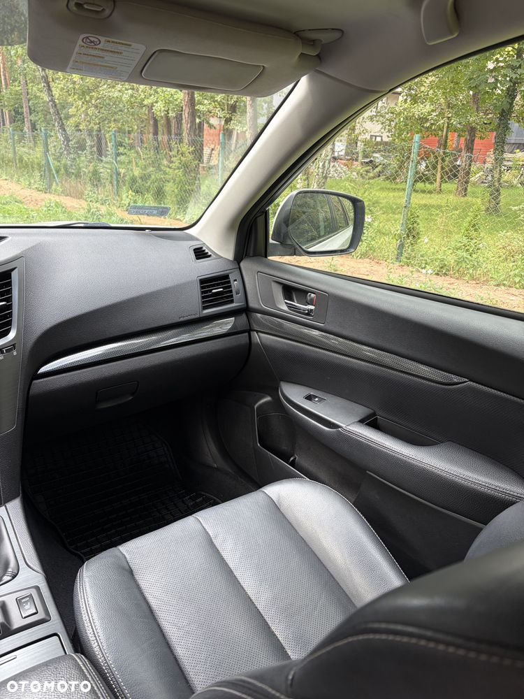 Subaru Outback 2.0 D Comfort - 11