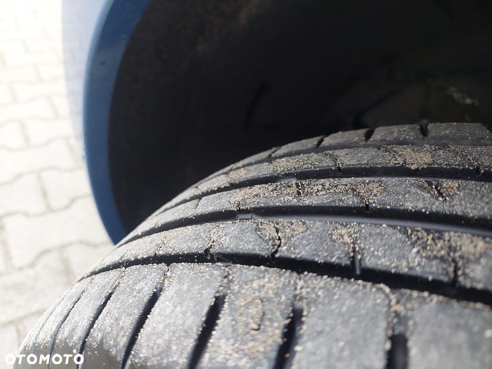 Suzuki Swift 1.2 Premium Plus - 33