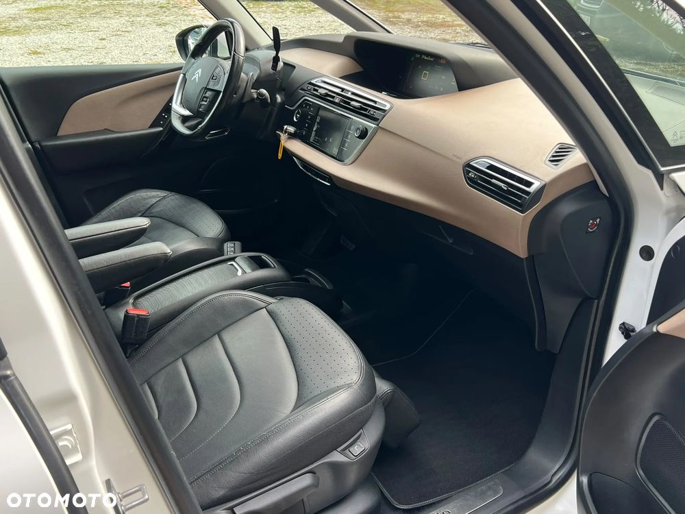 Citroën C4 Picasso BlueHDi 120 EAT6 Exclusive - 12