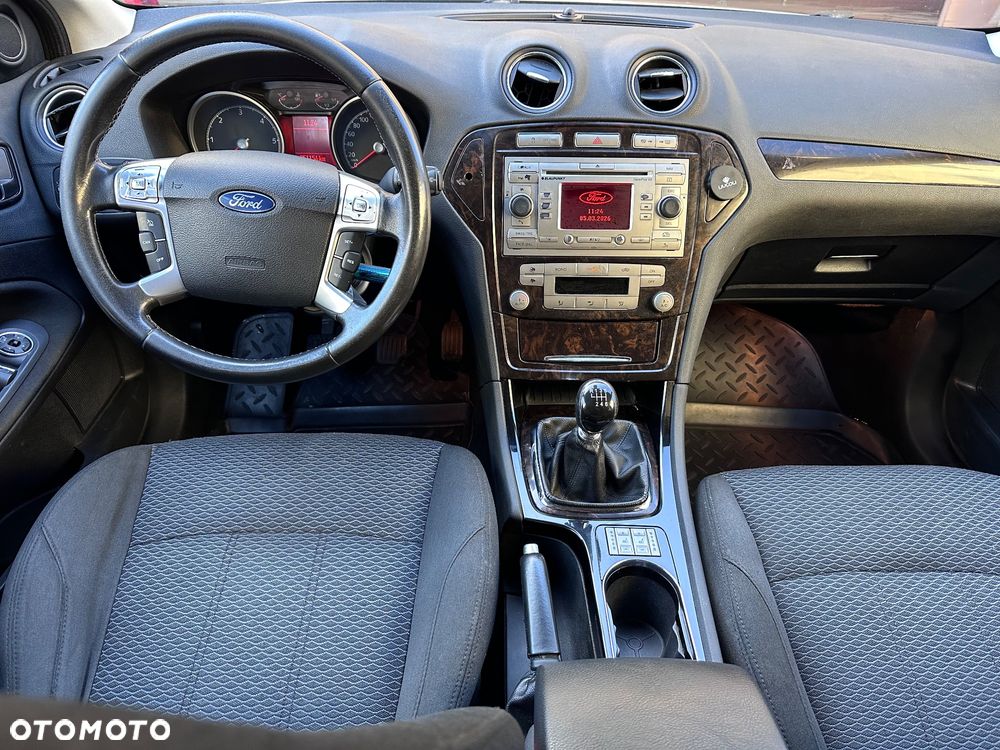 Ford Mondeo 2.0 TDCi Titanium - 27
