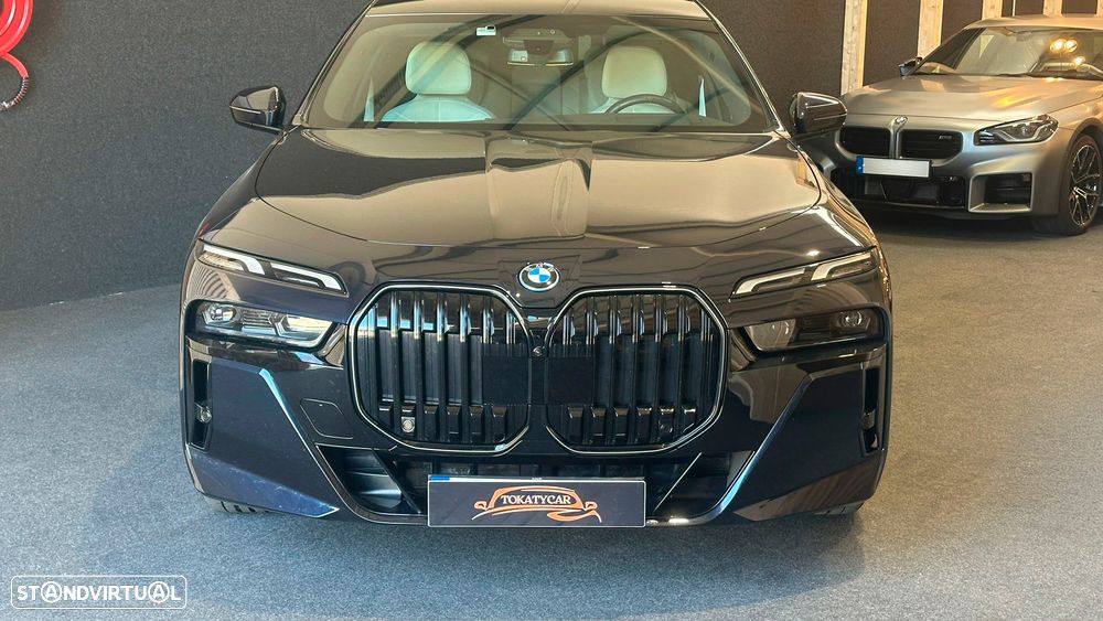 BMW 750 750e xDrive Pack Desportivo M Pro - 5