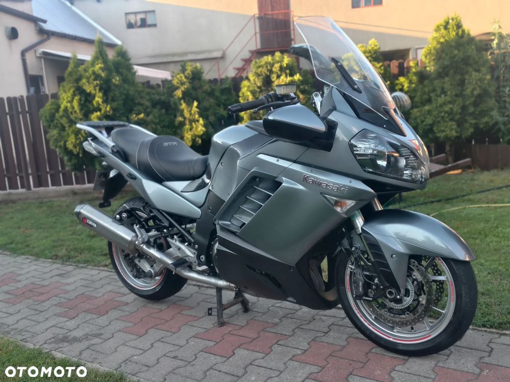 Kawasaki GTR - 1