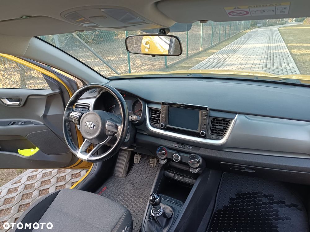 Kia Stonic 1.2 M - 10