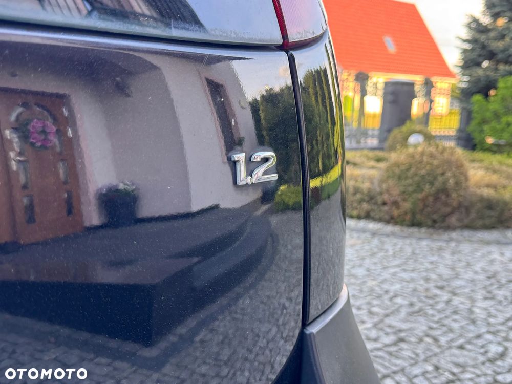 Opel Corsa 1.2 16V Enjoy Easytronic - 15