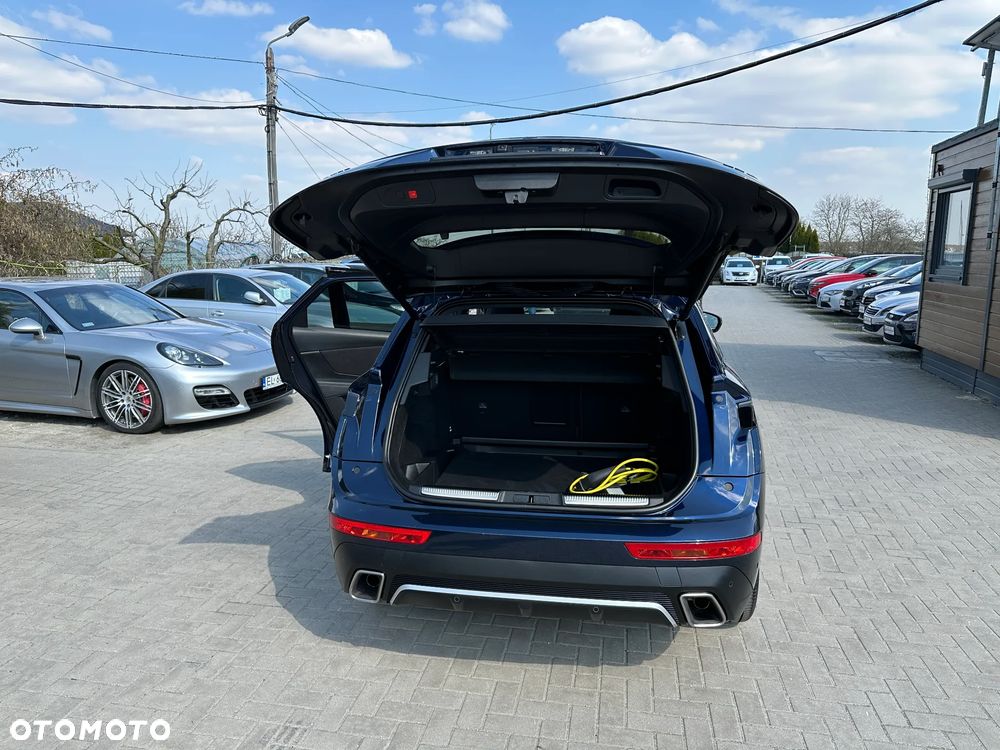 DS Automobiles DS 7 Crossback - 24