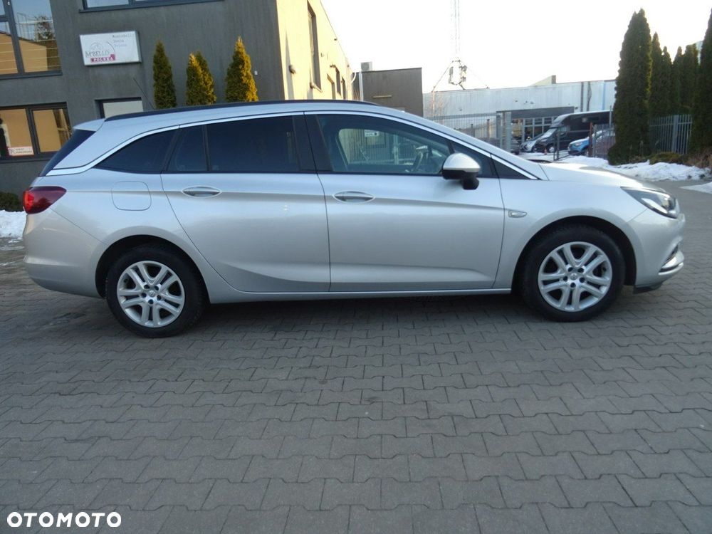 Opel Astra 1.4 T Enjoy - 7