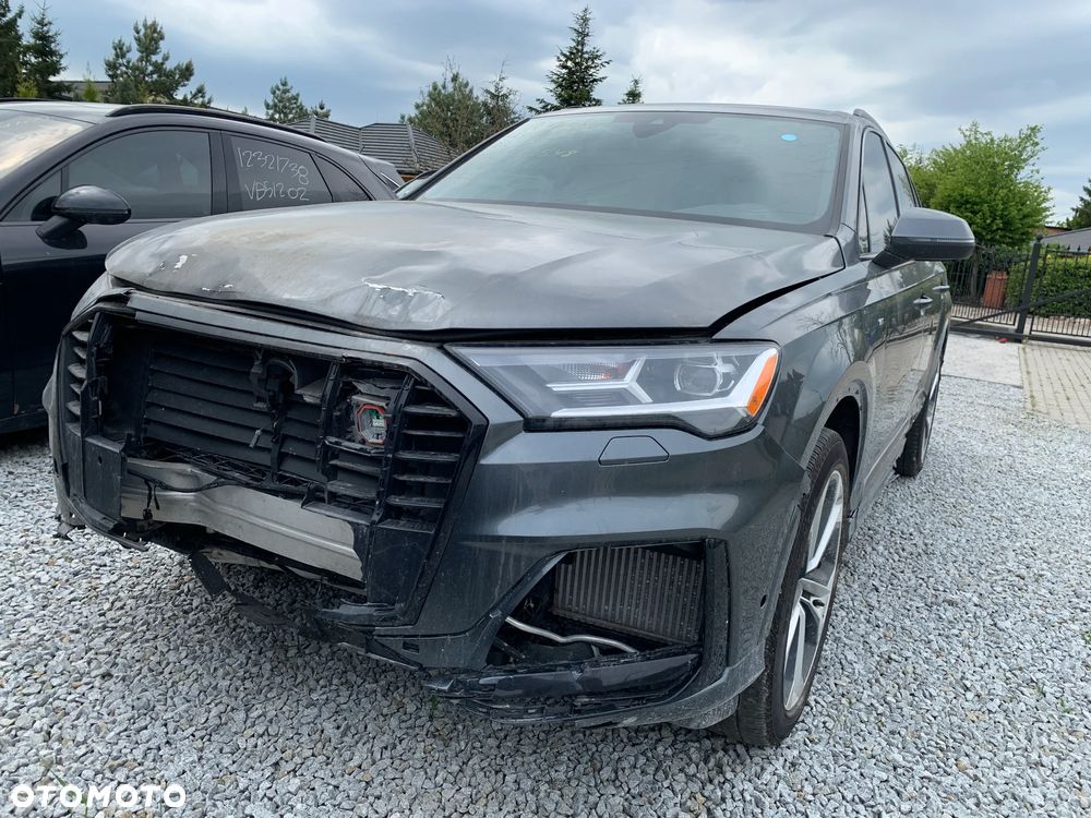 Audi Q7 - 3