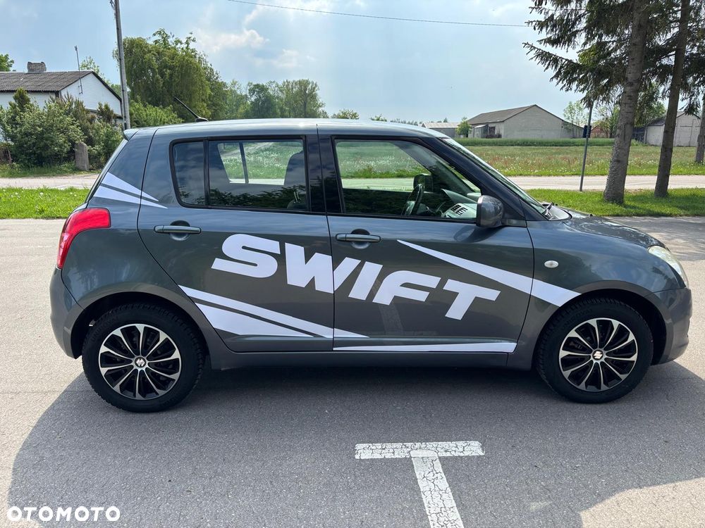 Suzuki Swift 1.3 4x4 Comfort - 6