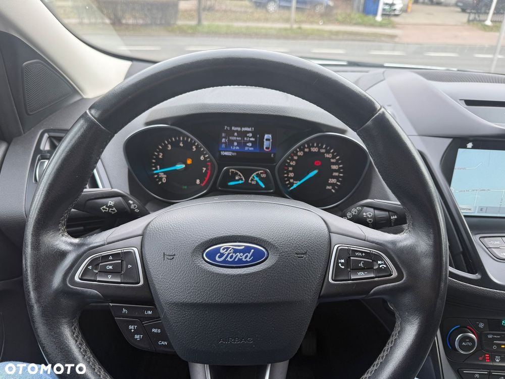 Ford Kuga - 20