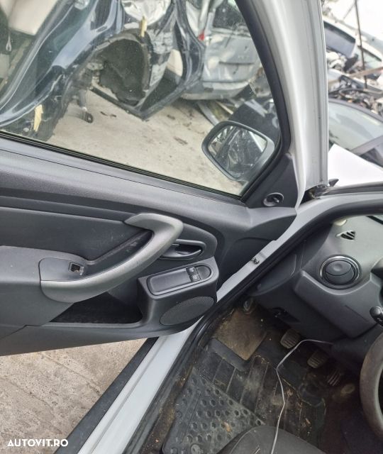 Usa portiera stanga spate Dacia Duster 1 [facelift] [2013 - 2017] 1.6 - 11