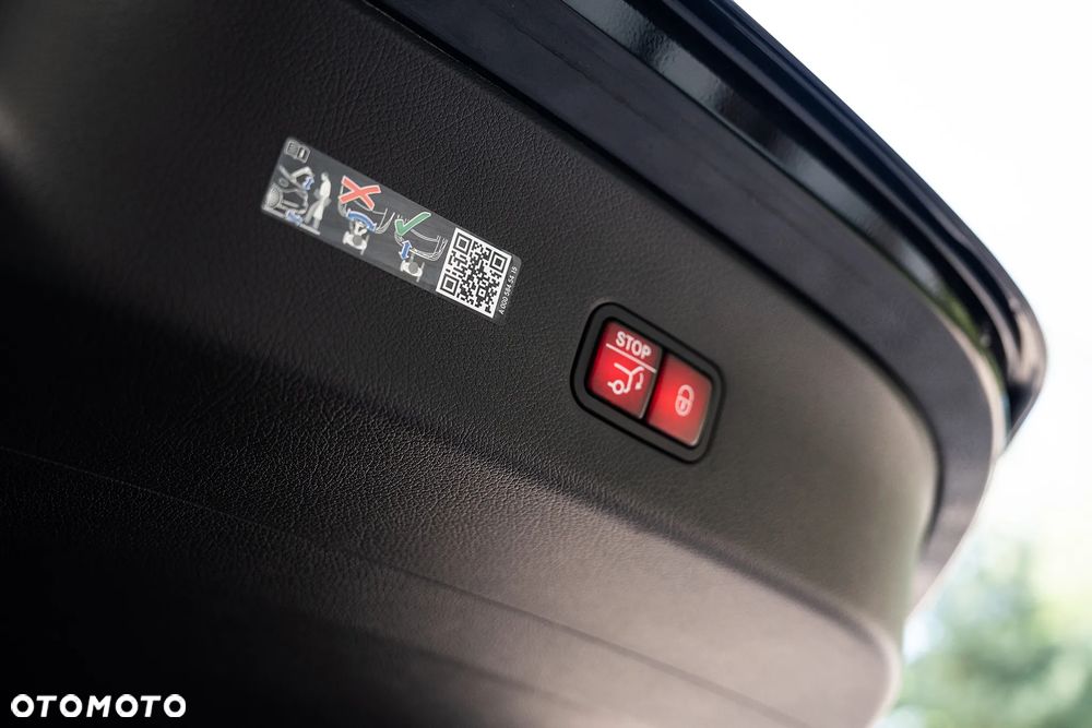 Mercedes-Benz GLC 300 d mHEV 4-Matic AMG Line - 18