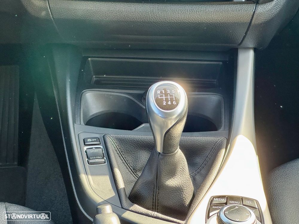 BMW 116 d EfficientDynamics Edition Advantage - 14