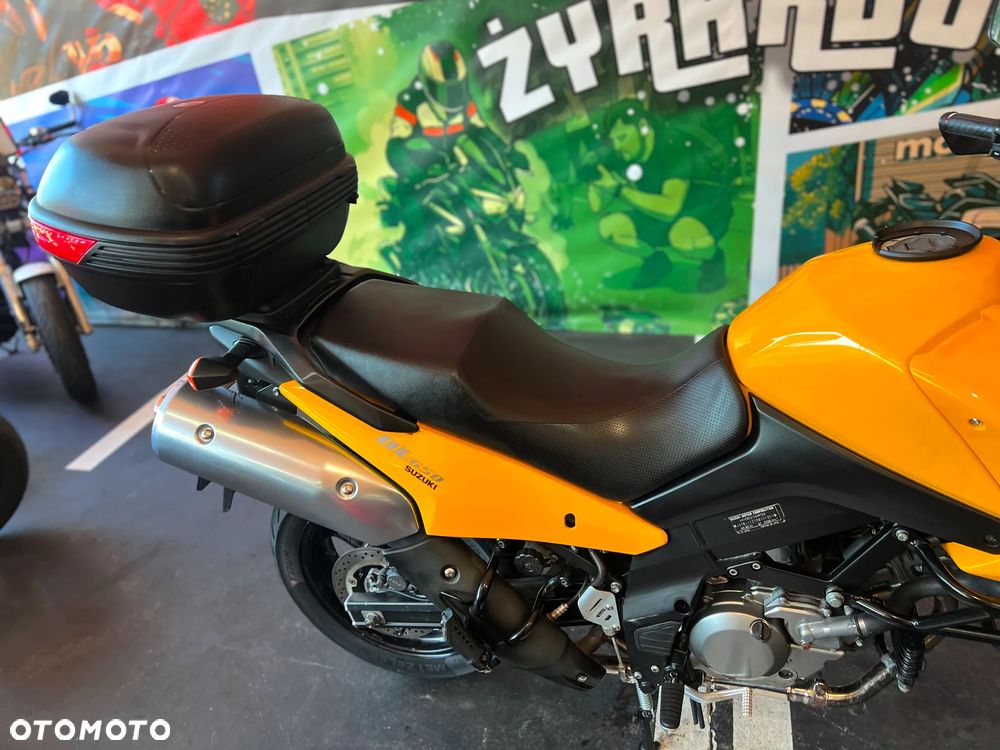 Suzuki DL - 23