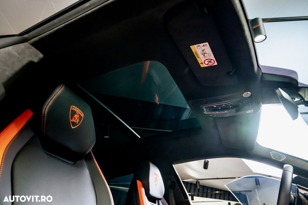 Lamborghini URUS - 23