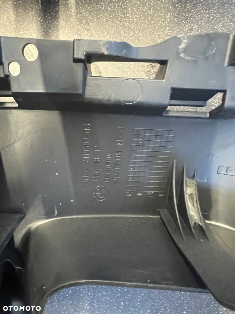 BMW E87 ZABUDOWA GŁOŚNIKÓW TYŁ - 5