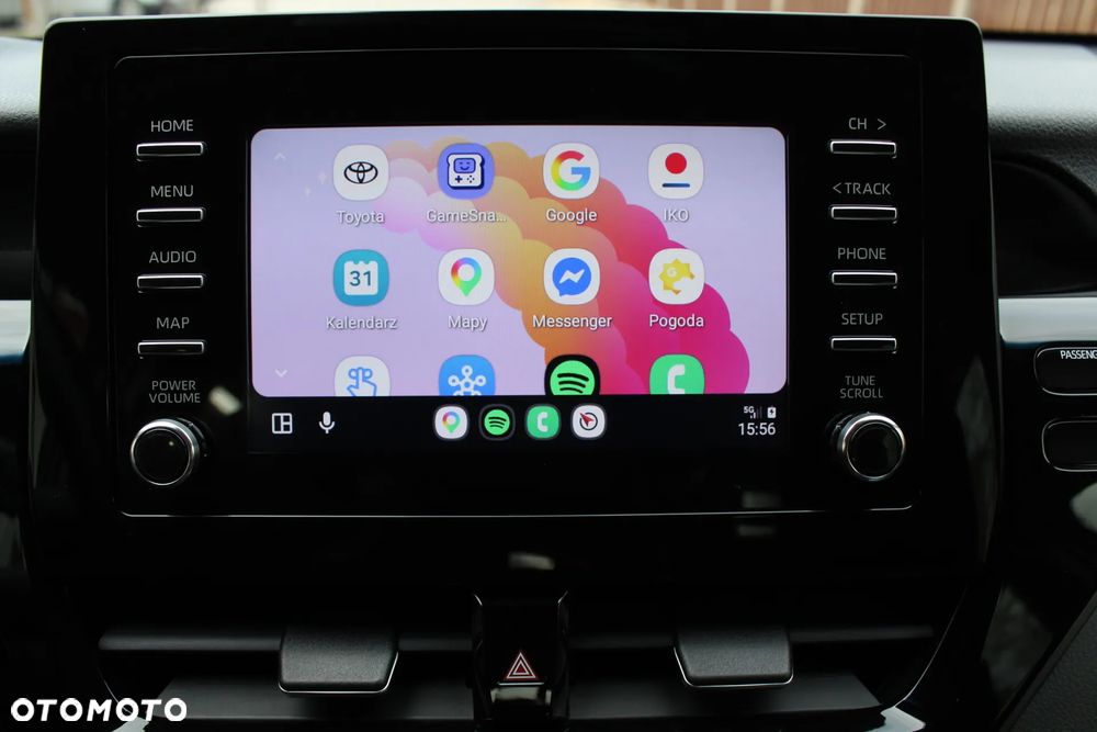 Toyota Camry 2.5 Hybrid Comfort CVT - 23