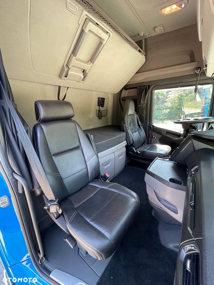 Scania S460 - 18